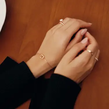 Wave Whisper Glow Bracelet Image
