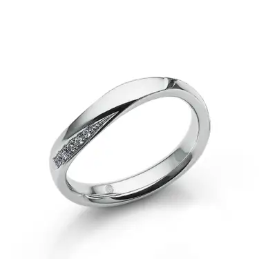 Forge Ring, Stellar Crest with Diamonds Image