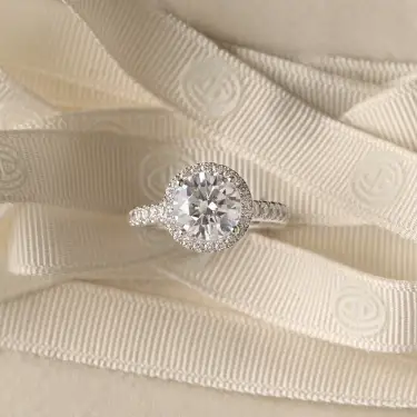 Love Signature Engagement Ring with Halo, Round, Platinum, 1.00 ct Image