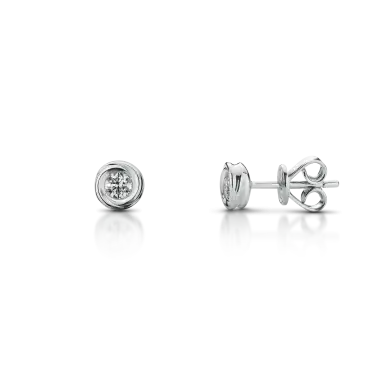Timeless Stud Earrings, Ethereal Curve Medium Image