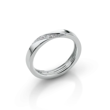 Craft Infinite Arc Band, with Diamonds Image